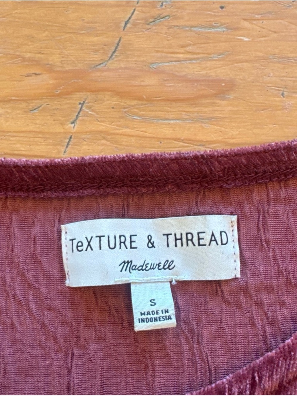 Madewell Wine Velvet Short Sleeve Tee - Picture 3 of 3
